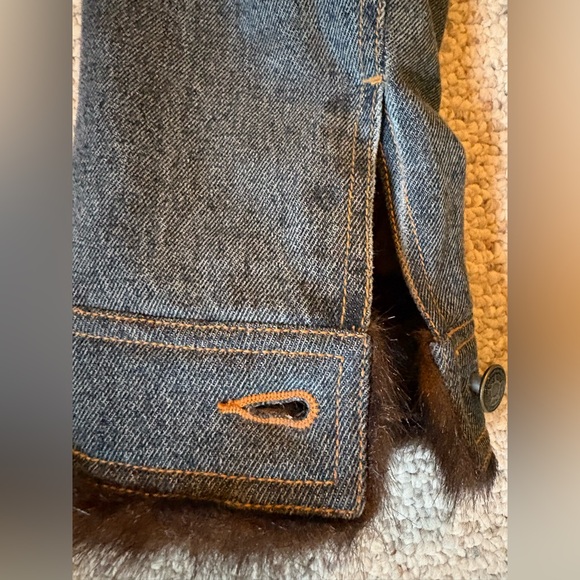 VINTAGE 80’s Marvin Richard’s Classic Denim Jacket w Faux Mink Fur Lining - Picture 8 of 16